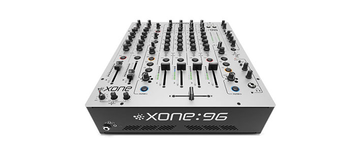 Bàn mixer Allen & Heath Xone 96 tích hợp công nghệ hiện đại Bàn mixer Allen & Heath Xone 96 tích hợp công nghệ hiện đại